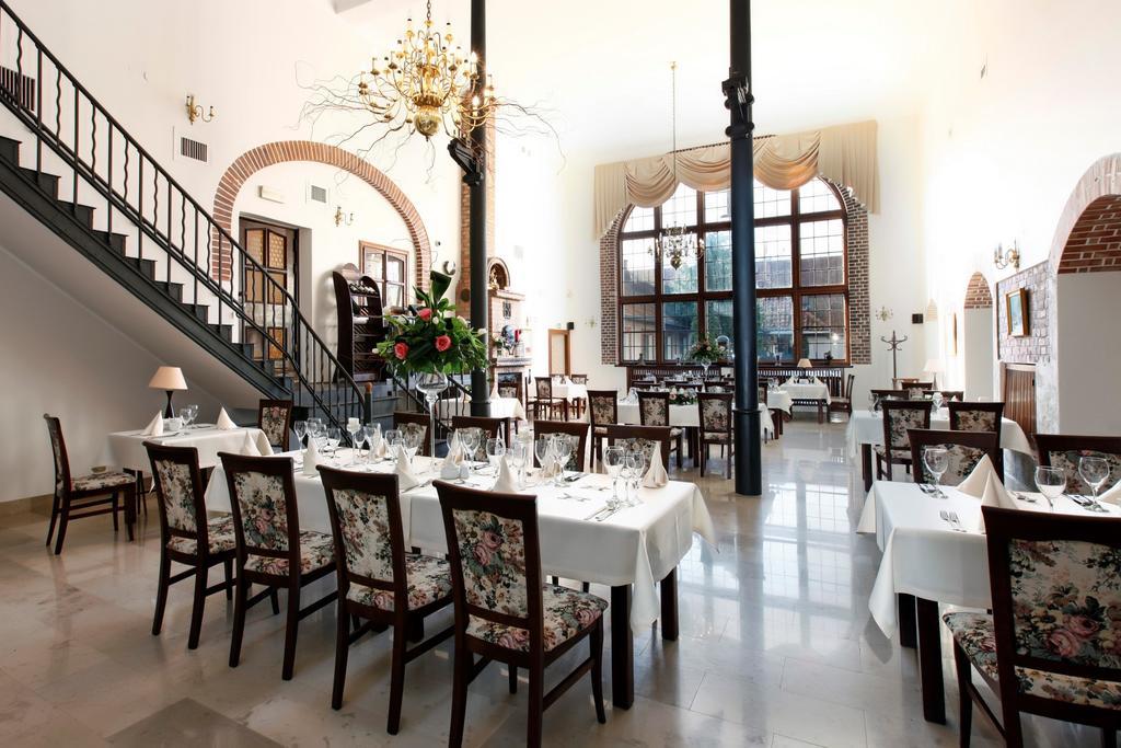 Kadyny Folwark Hotel & Spa מראה חיצוני תמונה
